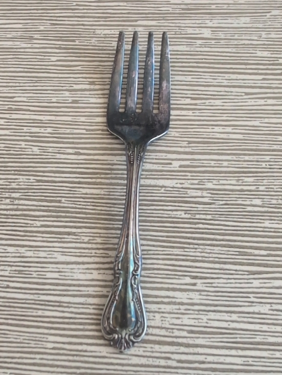 Wm Rogers Other - WM A Rogers Vintage Silver Small Chalis Pattern Fork - Classic Ornate Handle